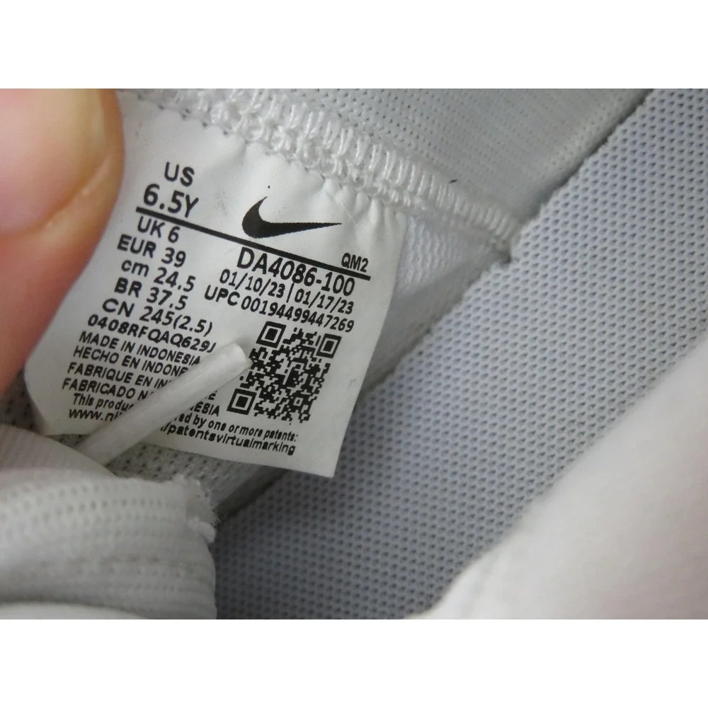 Nike Blazer Mid 77 Shoes Youth 6.5Y Women 8 White Black High Sneakers DA4086-100